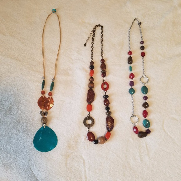 Lot of three beaded necklaces. All long. - Picture 2 of 5